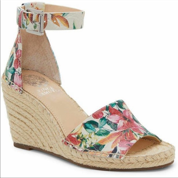 Vince Camuto Shoes - NWT’s Vince Camuto Leera Espadrille Wedge Sandals